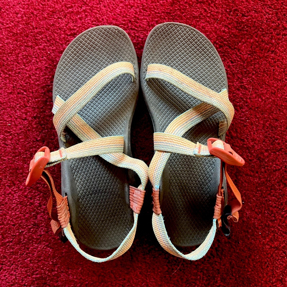 Women’s Chaco Clouds size nine